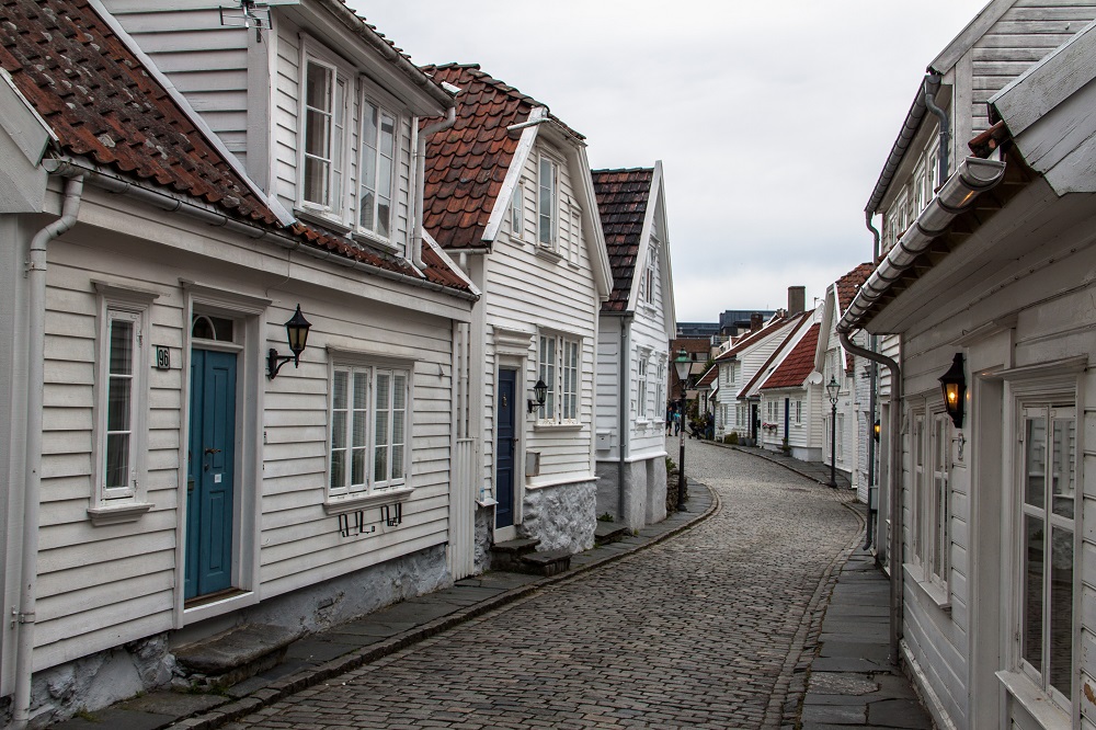 Seit vielen Jahren übt Norwegen eine magische Anziehungskraft auf mich aus. Das Foto entstand in Gamle, der Altstadt von Stavanger.